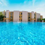 Imperial Fort Club Appartement *